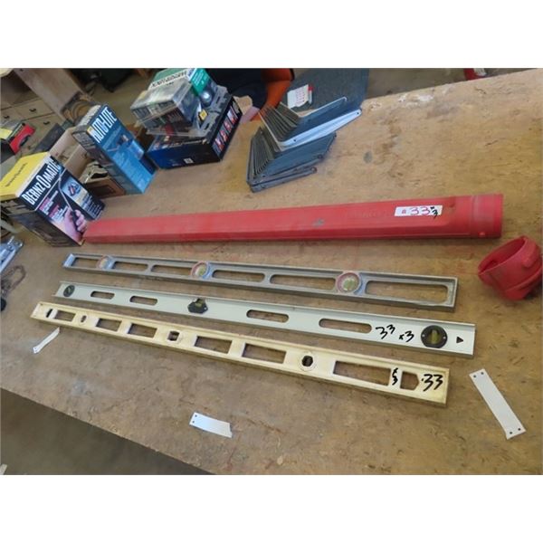 (3) Stanley 48'' Levels - 1 Has Case 