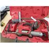 Image 1 : Milwaukee 18 V Cordless Grease Gun with 2 