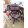 Image 1 : Leather Swivel Office Chair 