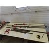Image 1 : 8 Pipe Clamps up to 70'' 