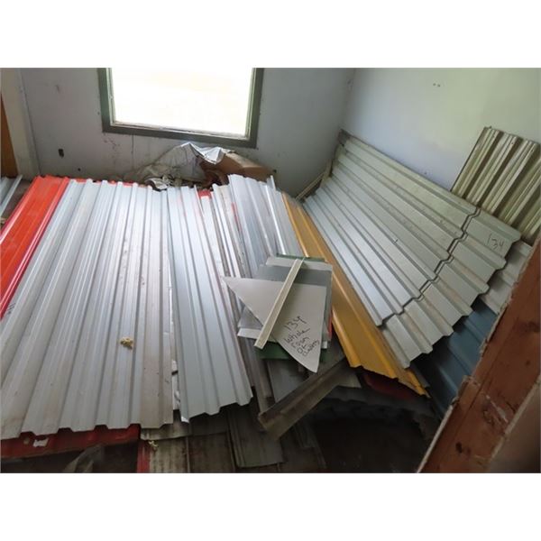 Quantity of Metal Cladding Mostly 8' and 10'