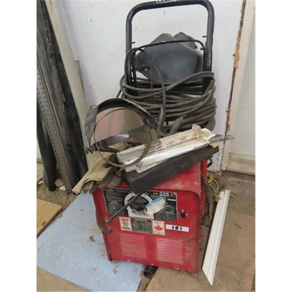 Lincoln 225 Welder with Good Amount of Cable