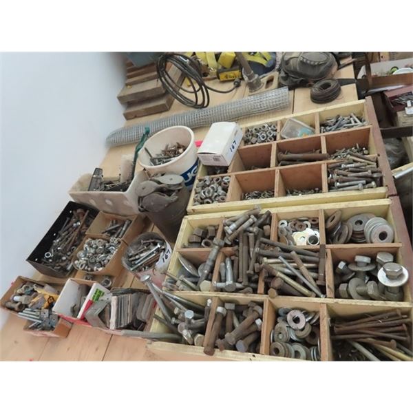 Quantity of Hardware: Bolts, Washers, Cable