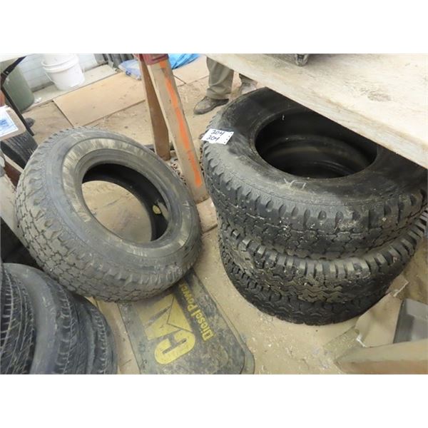 4 Bridgestone Studded Winter Tires P235/75 R15