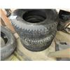 Image 3 : 4 Bridgestone Studded Winter Tires P235/75 R15