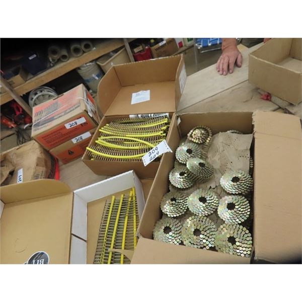 Quick Dry 1 3/4'' Screws, 1/2 Box Roofing