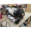 Image 4 : Job Site Portable 4 Gallon Air Compressor