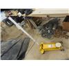 Image 1 : 2 1/4 Ton Wilmar Floor Jack 