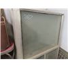 Image 4 : (8) 48'' x 57'' Aluminum Framed Window 