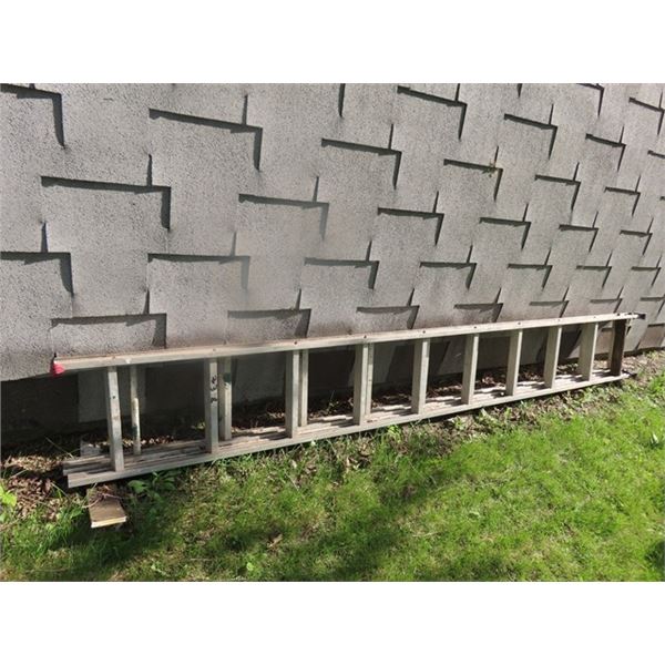 10' Aluminum Extension Ladder 