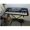 Image 1 : Yamaha Electric Key Board with Case 
