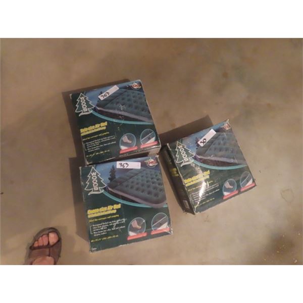 3 New Woods Air Mattress - 2 Twins, 1 Queen