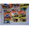Image 3 : LOT OF 6 MATCHBOX HOT WHEELS CARS