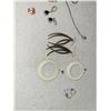 Image 5 : LOT OF THIS N THAT JEWELLERY AND SUCH
