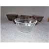 Image 2 : LOT OF 6 VINTAGE PYREX FIRE KING DISHES