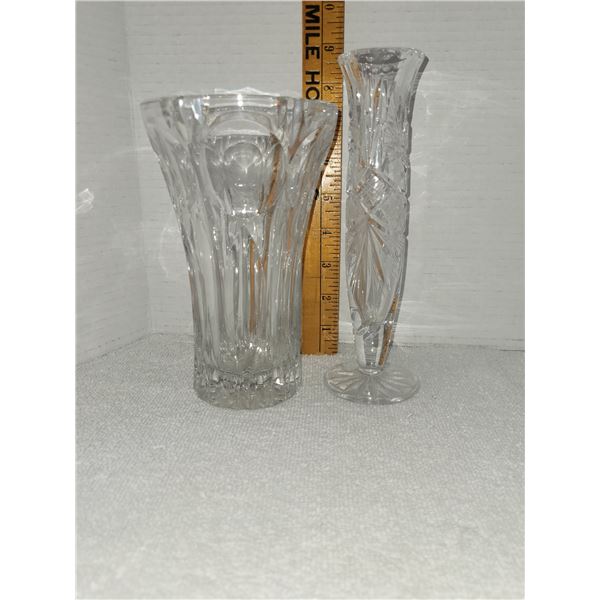LTO FO 2 PRETTY CRYSTAL VASES