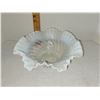 Image 1 : BEAUTIFUL MCM MILK AND CLEAR GLASS BOWL