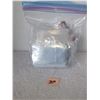 Image 1 : LOT OF 500+ PLASTIC TRADING CARD SLEEVES