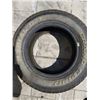 Image 1 : GRAND SPIRT RADIAL G/T P215/60 R14 TIRE