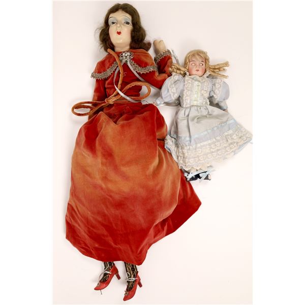 Two Vintage Dolls [138407]