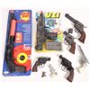 Image 1 : Toy Guns Snub-nose Detectives and a Water Machinegun [162508]