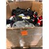 Image 1 : Lote #402 - Target/Costco Clothes
