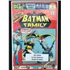 Image 1 : DC COMICS NO.1 BATMAN FAMILY GIANT (1ST KISS BETWEEN BATGIRL AND ROBIN)