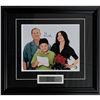 Image 1 : ED ONEIL SIGNED MODERN FAMILY 16 X 20 DISPLAY (FROZEN POND COA)