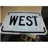 Image 1 : West Traffic Sign
