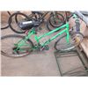 Image 1 : CCM 18 Speed Bicycle