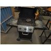 Image 2 : Broil King 3 Burner Propane BBQ