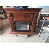 Image 1 : Electric Fireplace w/ Remote