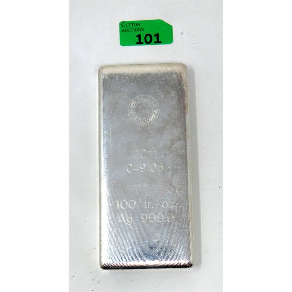 100 Oz .9999 Silver 2011 Royal Canadian Mint Bar