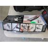 Image 1 : Shark Wandvac - Store Return