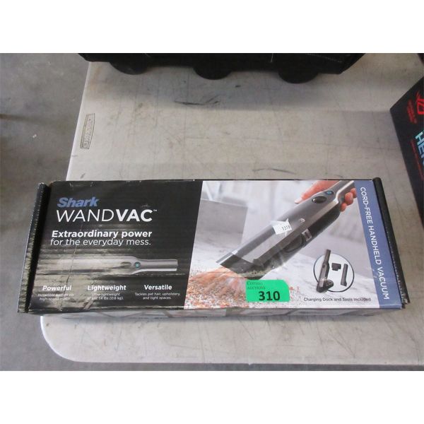 Shark Wandvac - Open Box