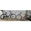 Image 1 : Two Vintage Bicycles - One Men's And One Ladies