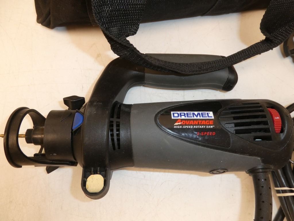 Dremel Advantage high-speed rotary saw works