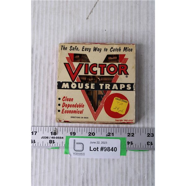 Box Of Victor Mouse Traps NOS NIB Bodnarus Auctioneering Box of victor mouse traps nos nib bodnarus auctioneering