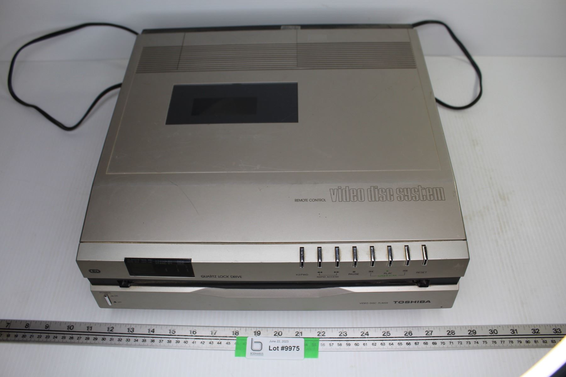 Video Disk System - Bodnarus Auctioneering