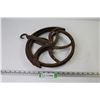 Image 1 : *12" Cast Iron Well Pulley Wheel