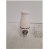 Image 5 : Pair of Country Fresh Milk Themed Salt and Pepper Shakers w/ Carrier