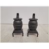 Image 3 : Pair of Wood Stove Salt and Pepper Shakers (Plastic)
