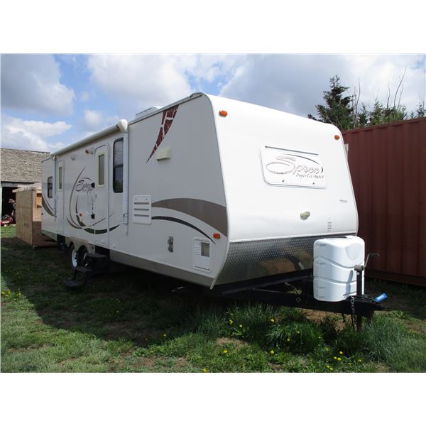 2011 Spree Bykz Superlite Camper Trailer 29' Long ( everything Working) w/ Camping Supplies, A/C