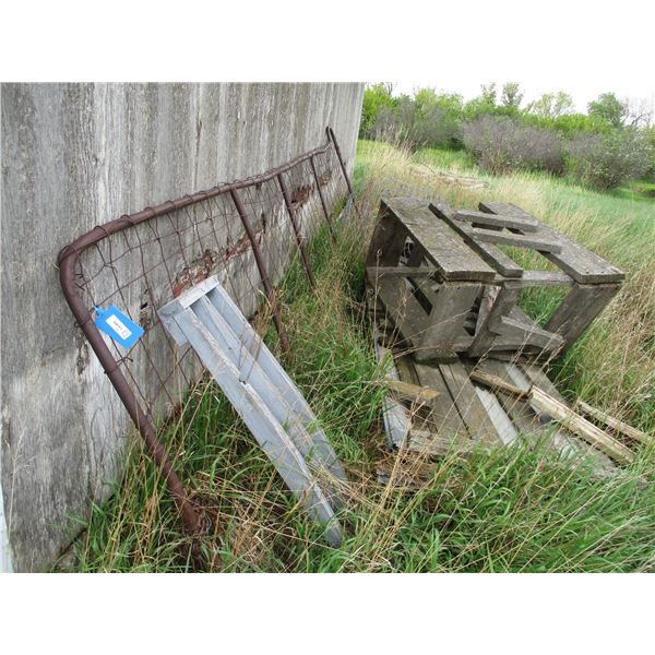 15ft Metal Gate (Bent) + (60+) Fence Poles from 2-3/4 to 4inch wide