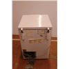Image 7 : *Mini Freezer - 23 1/2" x 23 1/2" x 35"