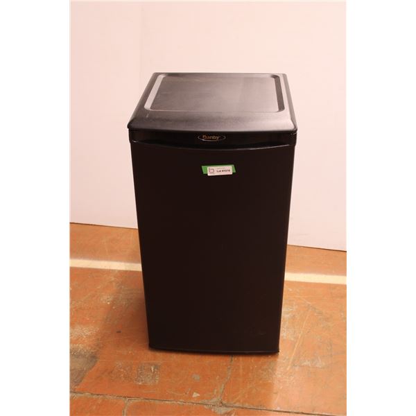 *Danby Bar Fridge 18" x 18 1/2" x 34"