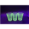 Image 1 : (3) Uranium Glasses