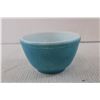 Image 3 : Small Blue Pyrex Bowl