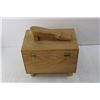 Image 6 : Vintage Ronson Shoe Shine Box (Empty)