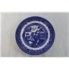 Image 3 : Set of Blue Willow Dinner Plates